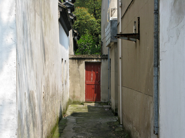 The back alleys