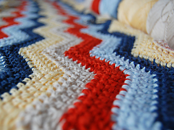 crochet wavy blanket