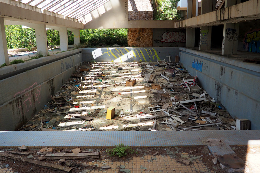 Abandoned children's resort pool in Jesla